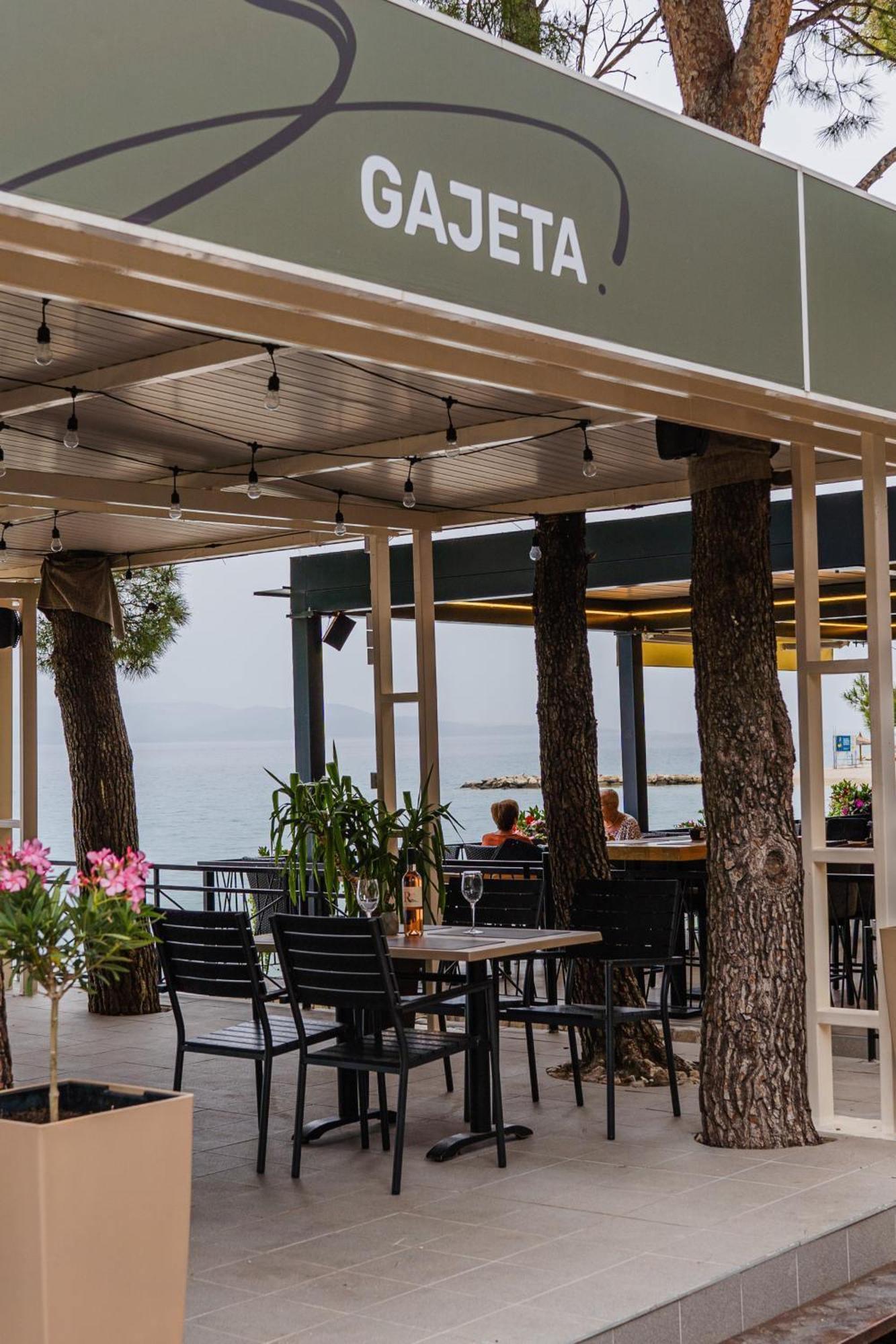 Apartament Lucija Makarska-first Row To The Sea *